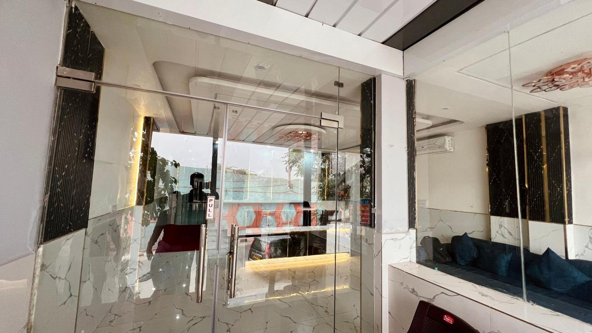 ניו דלהי Aerovilla By Jmd Group מראה חיצוני תמונה